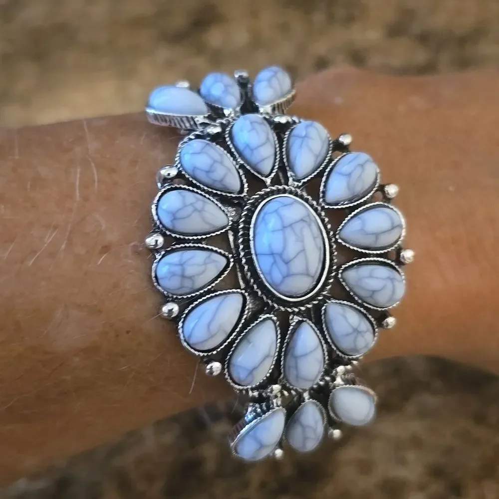 Bracelet White Turquoise Bangle
